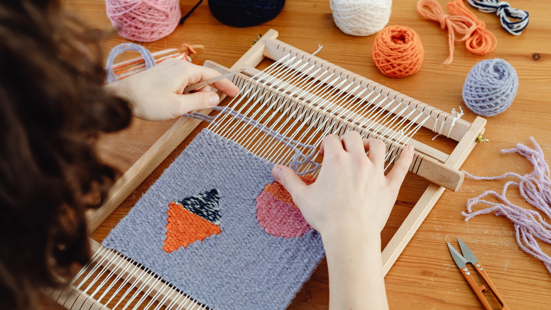 Saturday Art Club: Weaving