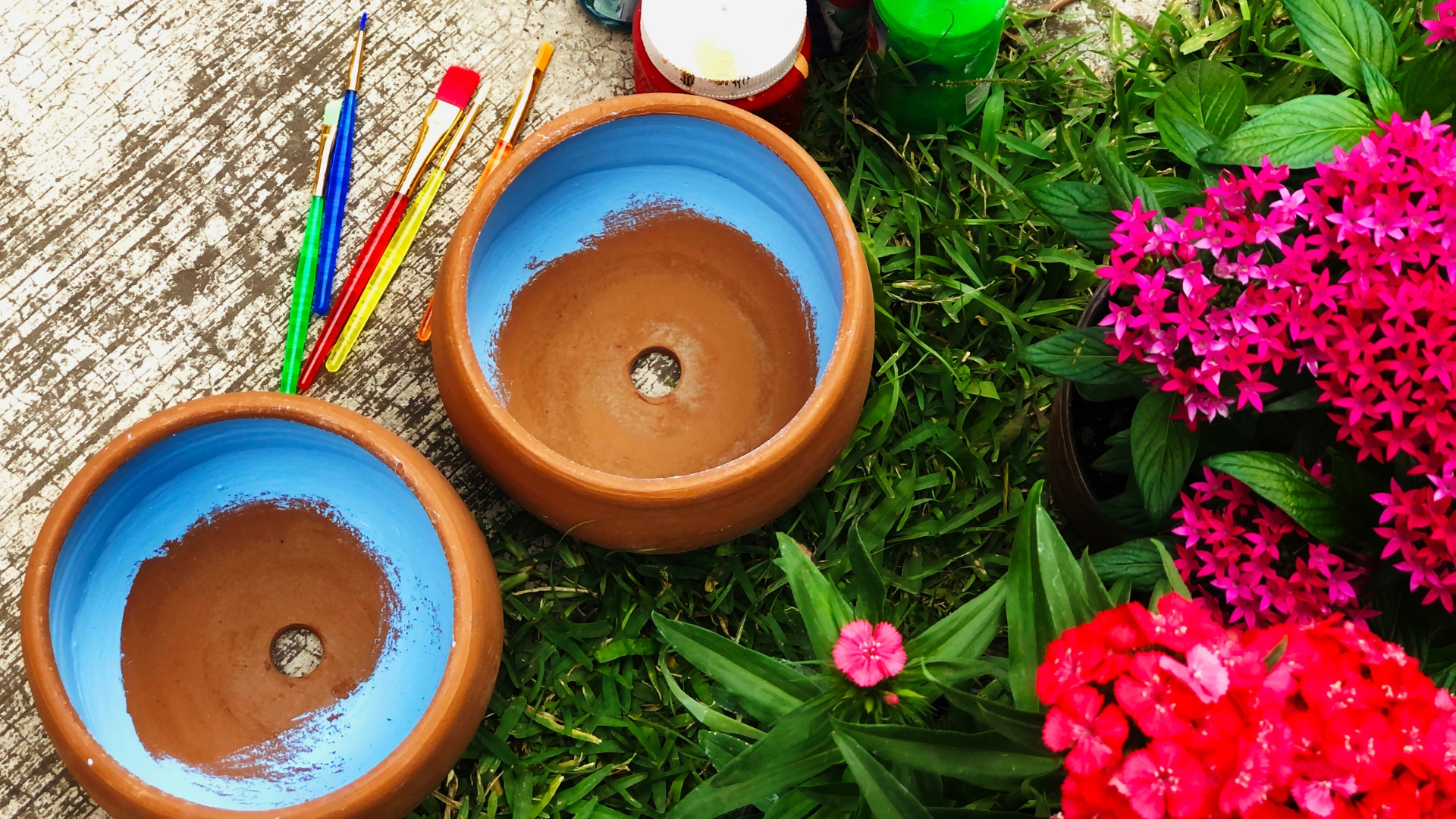 Art Together: Flowerpot Painting